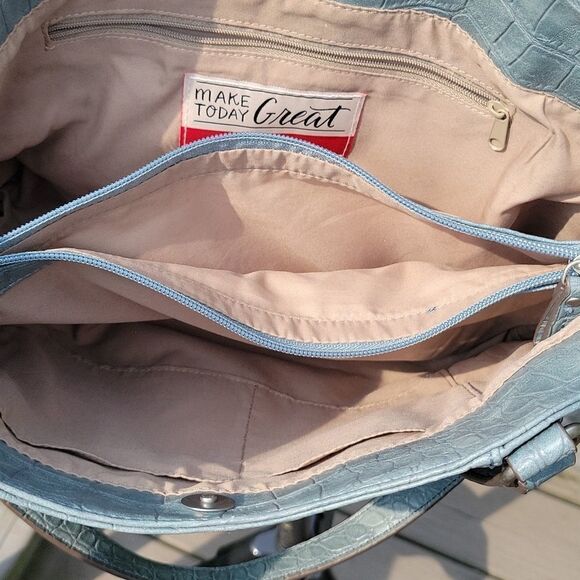 Relic Faux Alligator Print bag - Picture 5 of 6